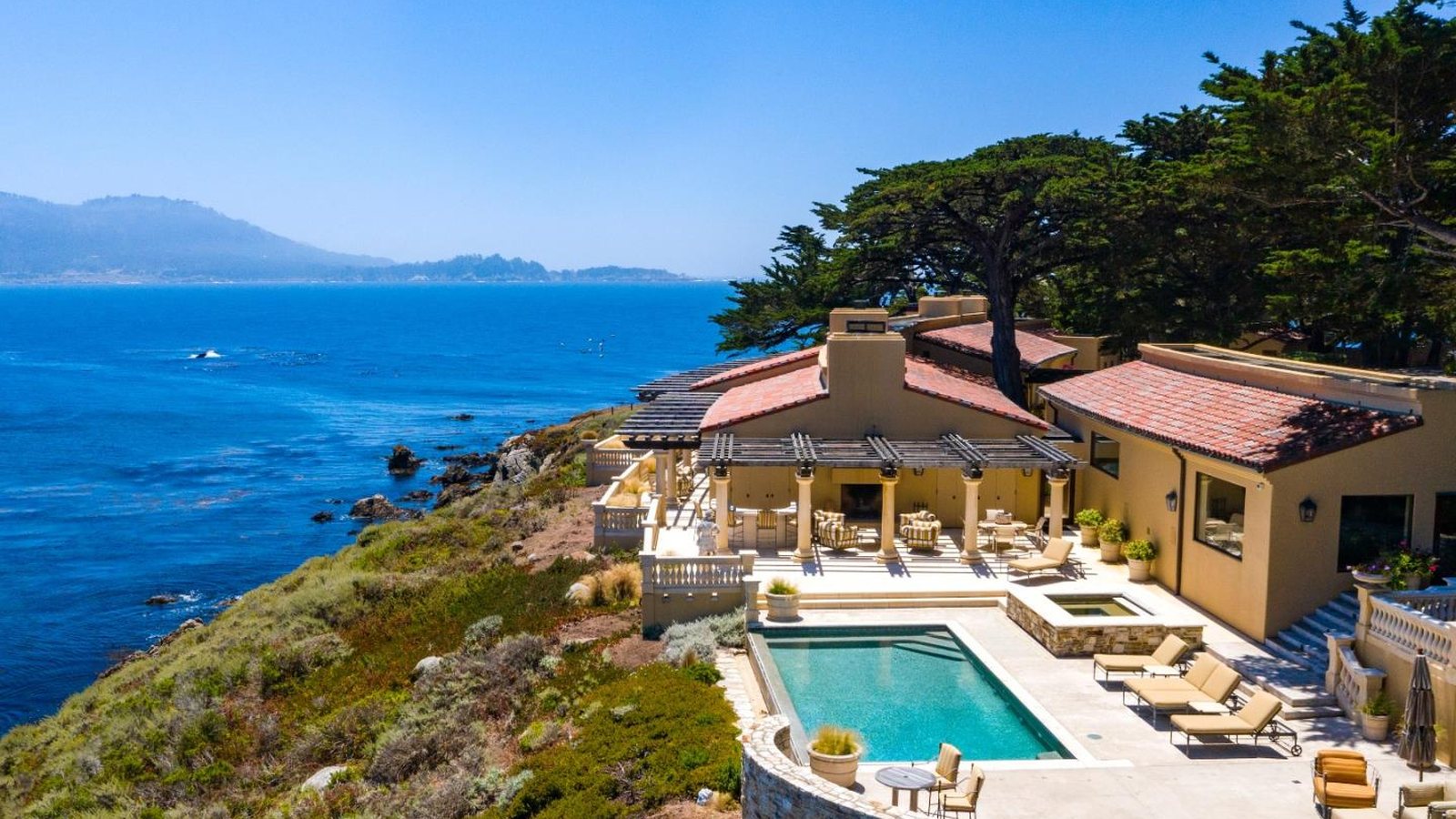 Large oceanfront private residence in Pebble Beach for U.S. Open corporate group housing